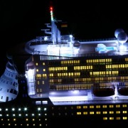 revell_queen_mary_2_20100903_1227942551